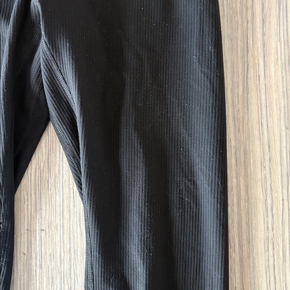 lululemon Wunder Train Ribbed Black Leggings Size 4 High Rise - Picture 4 of 9